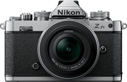 Nikon Z fc + 16-50 VR + 50-250 VR-kit Systemkamera (Z DX 16-50 mm 1:3.5-6.3 VR (SE), Z DX 50-250 mm 1:4.5-6.3 VR, 20,9 MP, Bluetooth, WLAN)
