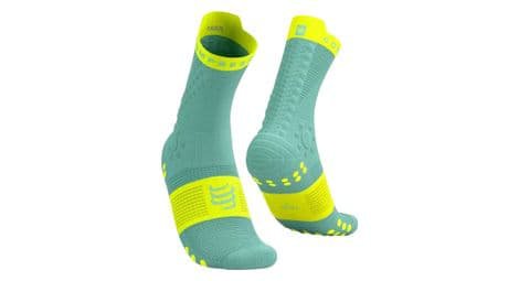 Compressport pro racing socks v4 0 trail blau gelb