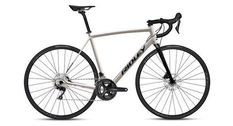 Ridley fenix sla disc rennrad shimano 105 11s 700 mm kette silber 2023