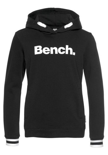 Bench. Kapuzensweatshirt mit Frontdruck