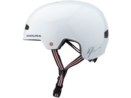 Endura PissPot Helm