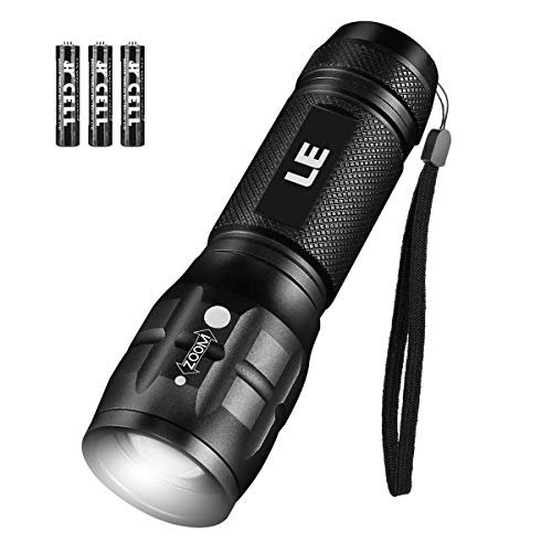 Lighting EVER LE LED Taschenlampe, Wasserdicht Taschenlampen für Outdoor Sports, Tragbarer Zoombar Superhelle CREE LED Flashlight, Extrem Hell Camping Taschenlampe für Männer, Frauen, Kinder (Batterie Inklusive)