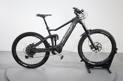 Centurion no pogo e155